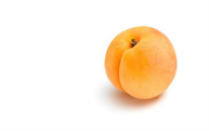 Consume apricots for better vision, heart diseases and avoid cataract surgery